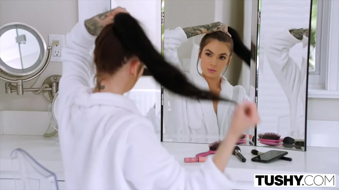 Tushy cinsel olarak sinirli gf en kısa sürede anal ihtiyacı var