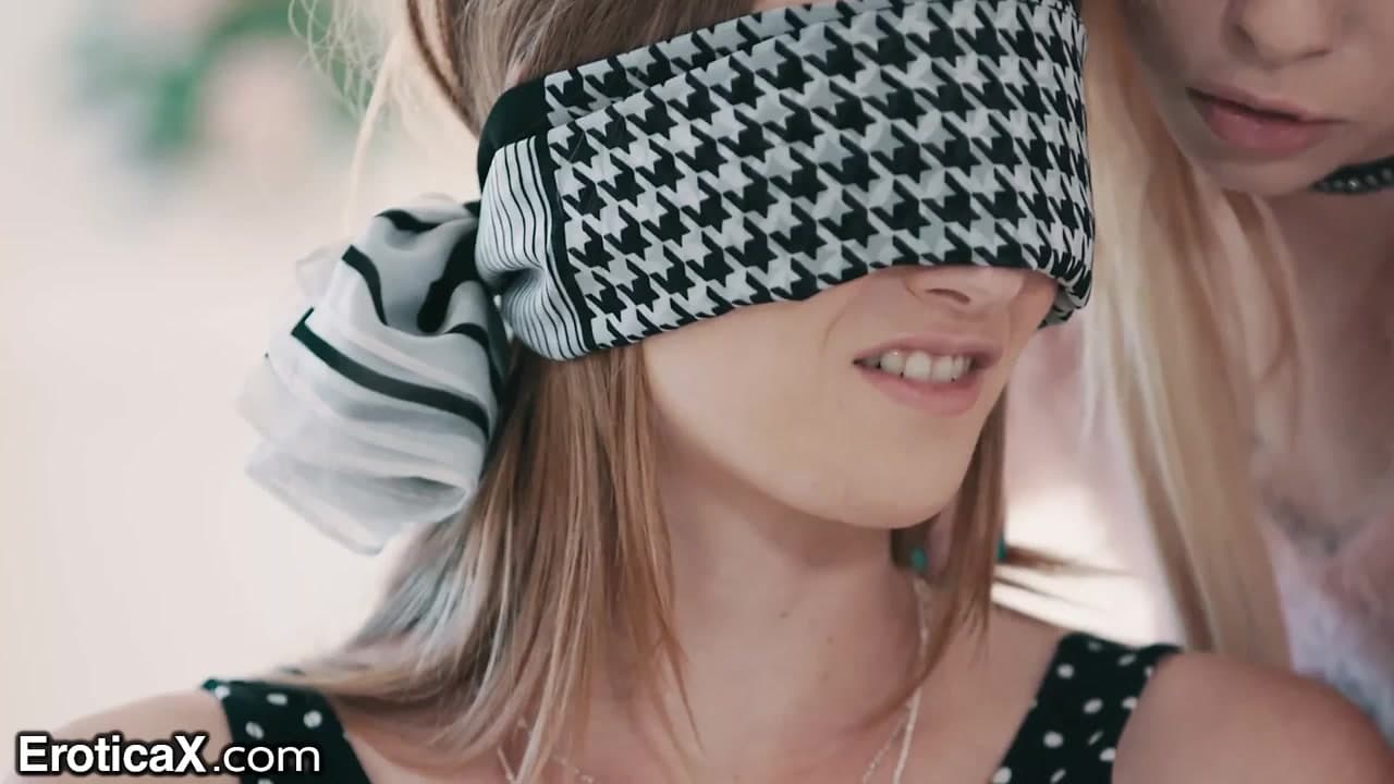 Eroticax pis doğum günü üçlü