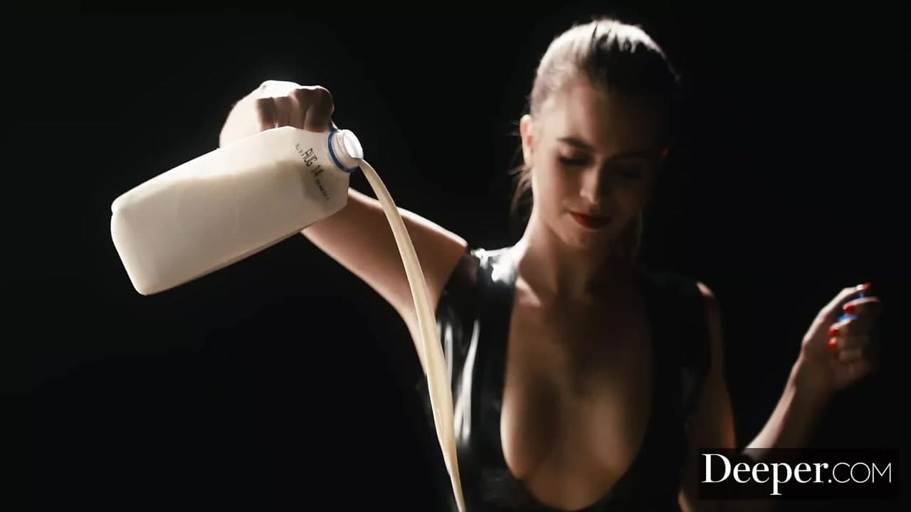Daha derin. jill kassidy günahları için itaatkar alt cezalandırır