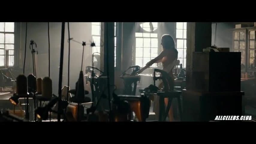 Jennifer connelly Amerikan pastoralinde çıplak
