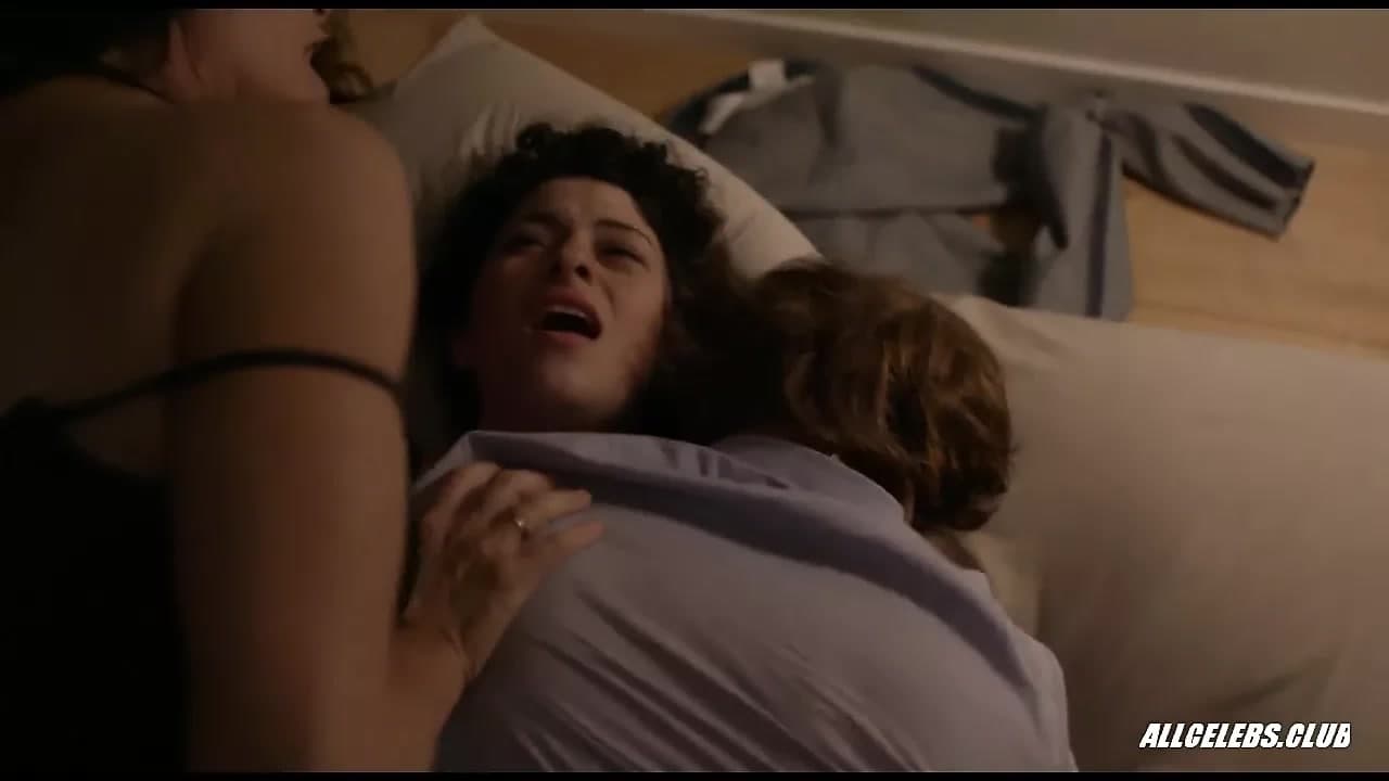 Amy landecker ve alia shawkat şeffaf - s04e10