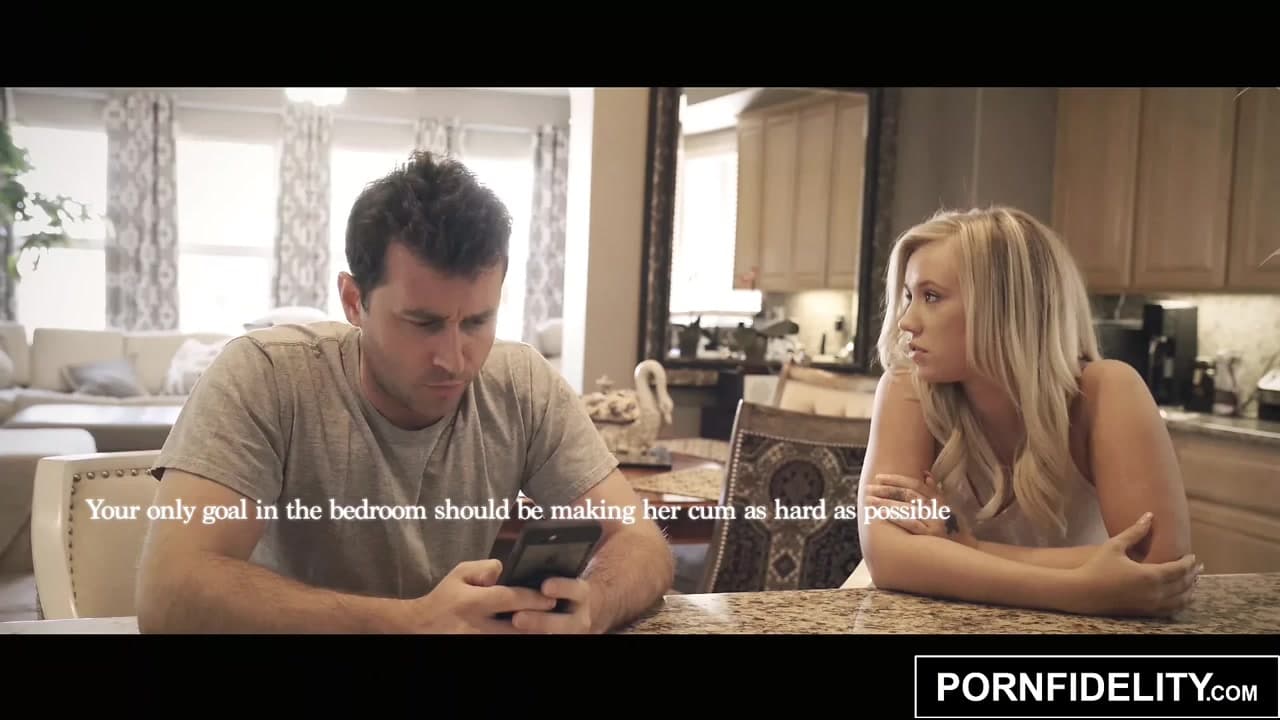 Pornfidelity şatonun dış avlusu brookes alır cinsel tatmin