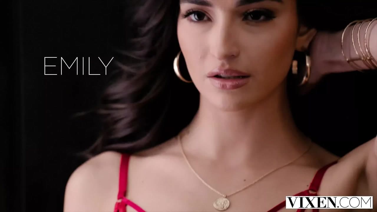 Vixen şımartılmış modeller babadan daha fazlasını istiyor
