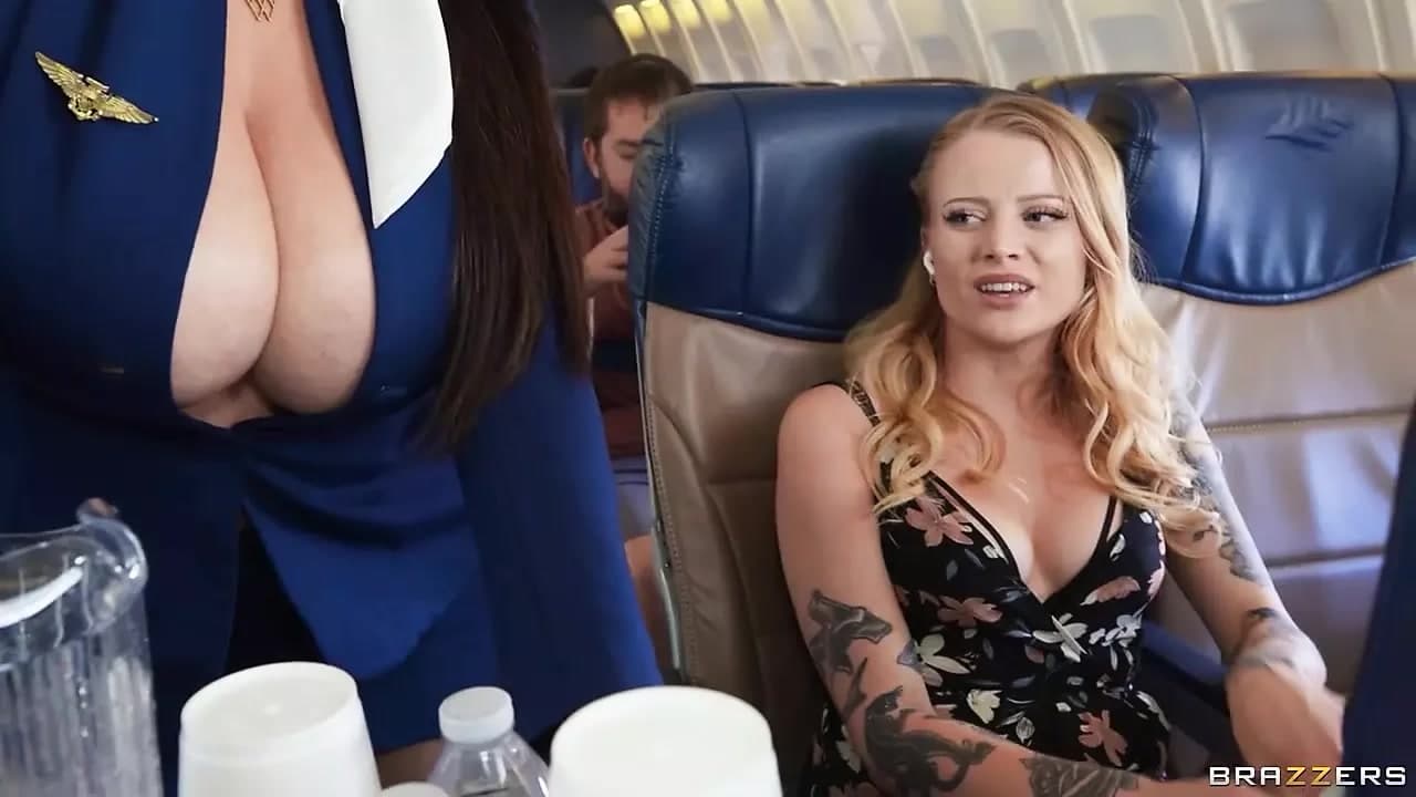 Bu uçuş görevlisi sikişiyor: bölüm 2 Angela White Brazzers