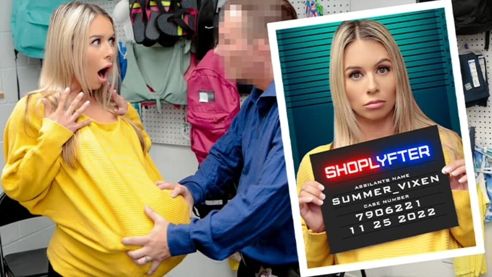 Büyük memeli hatun Summer Vixen soyunuyor ve arka odada sikiliyor - shoplyfter