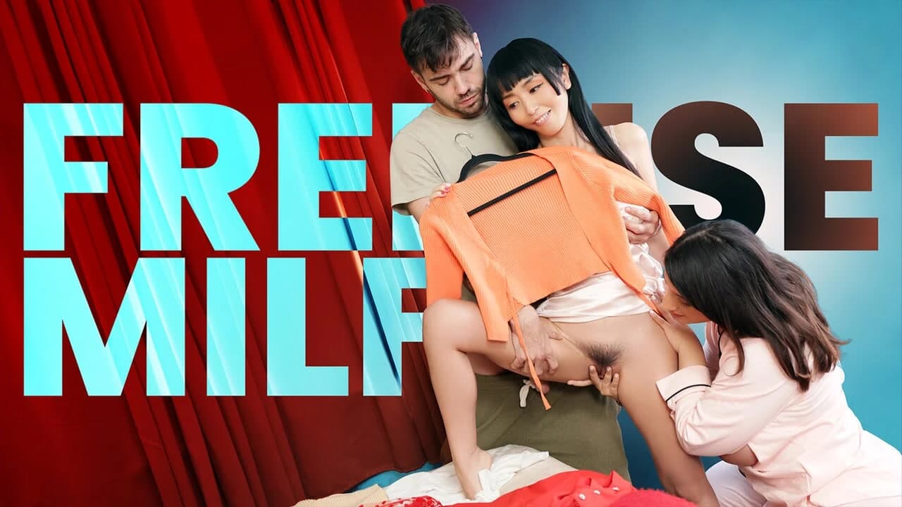 Üvey oğul şükran günü tatili için üniversiteden eve geliyor ve üvey anne onu yeni partneriyle karşılıyor