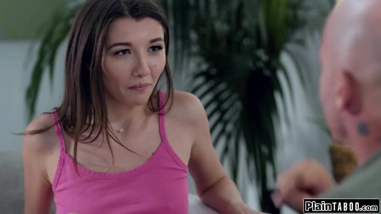 Adam masturbates ve sikikleri onun gençler traş kedi