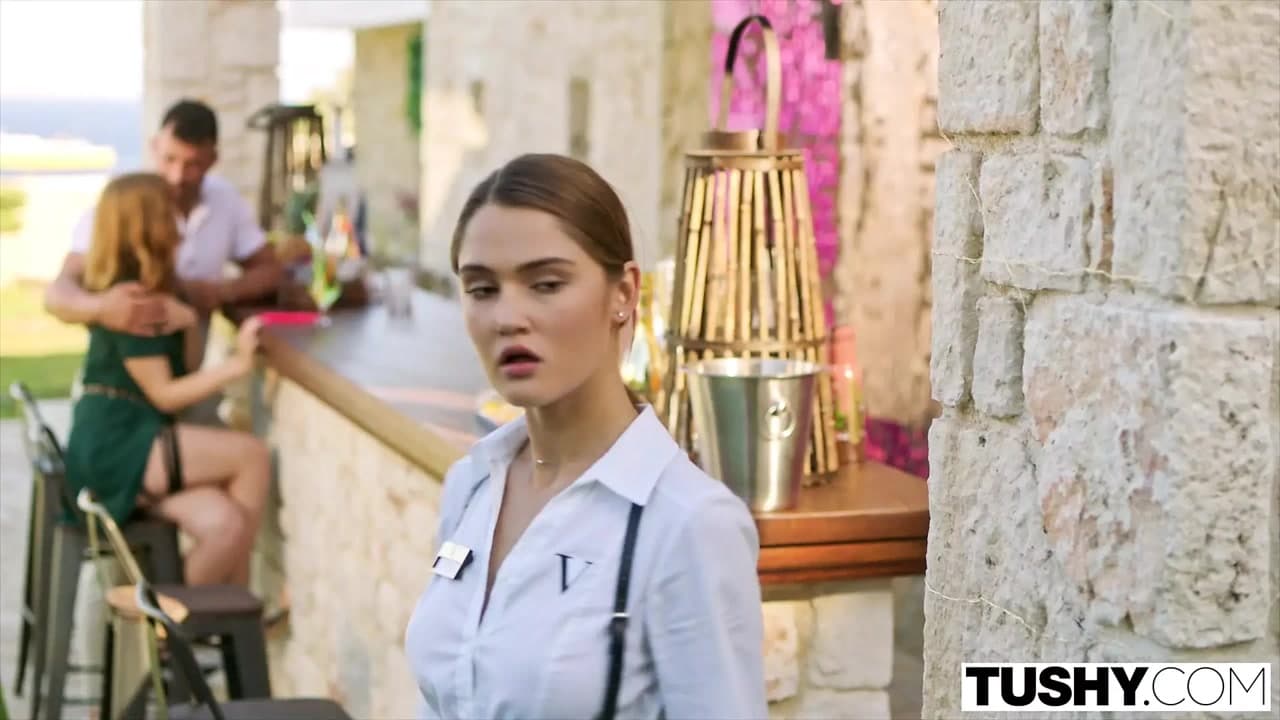Tushy – anal bağımlısı kızıl saçlı jia basitçe karşı konulamaz