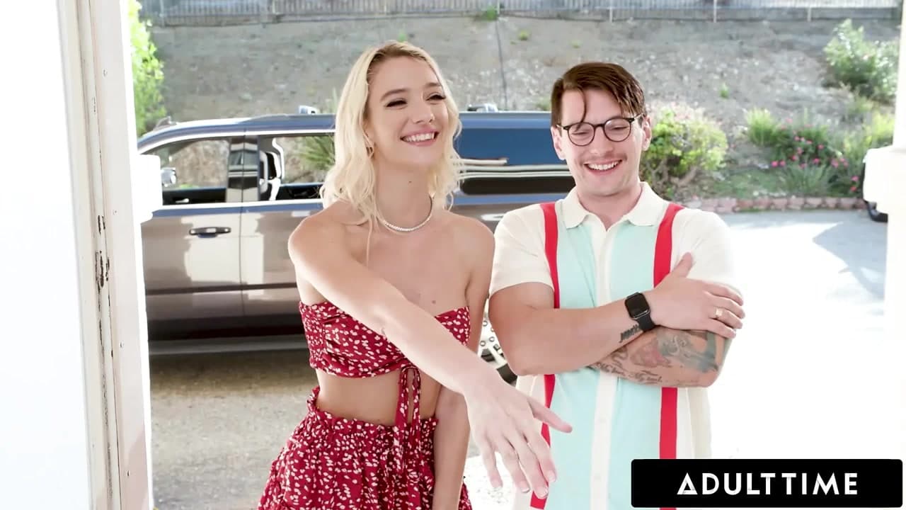 ADULT TIME - düşkünü adam gelin kenna james'in arkadaşıyla harika seks yaptığını izliyor